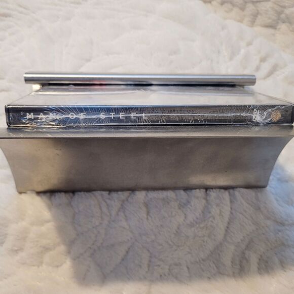 Man of Steel DVD Superman DC Comics Henry Cavill Russell Crowe New Sealed - Picture 3 of 7